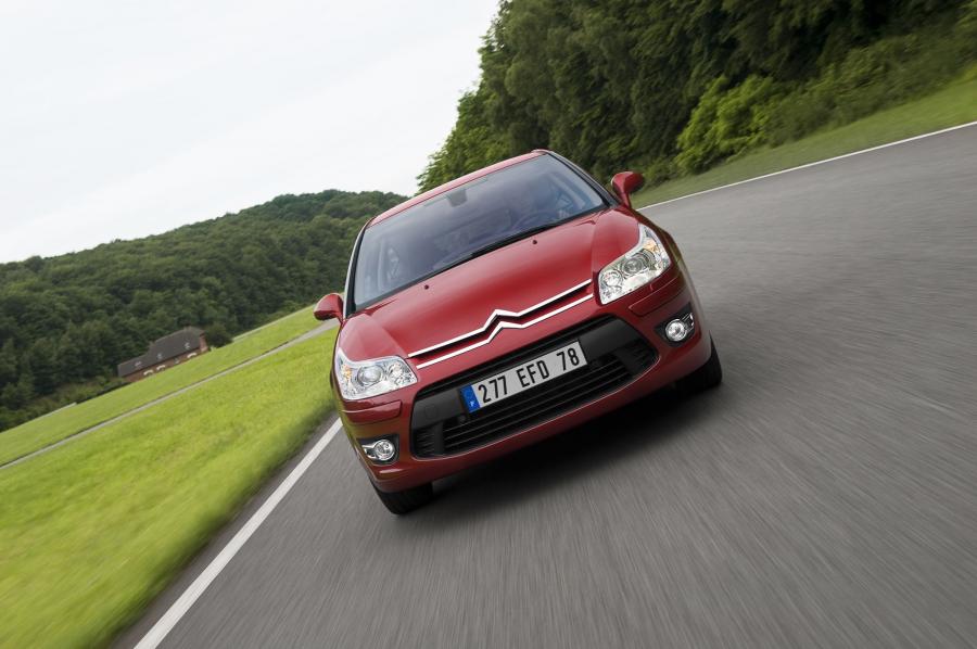  Citroen C4 2008 года  (фото 33 из 69)